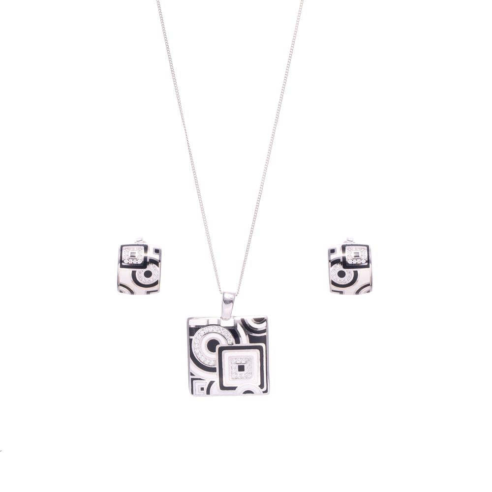 Black and White Wonder Enamel Pendant Set in 925 silver