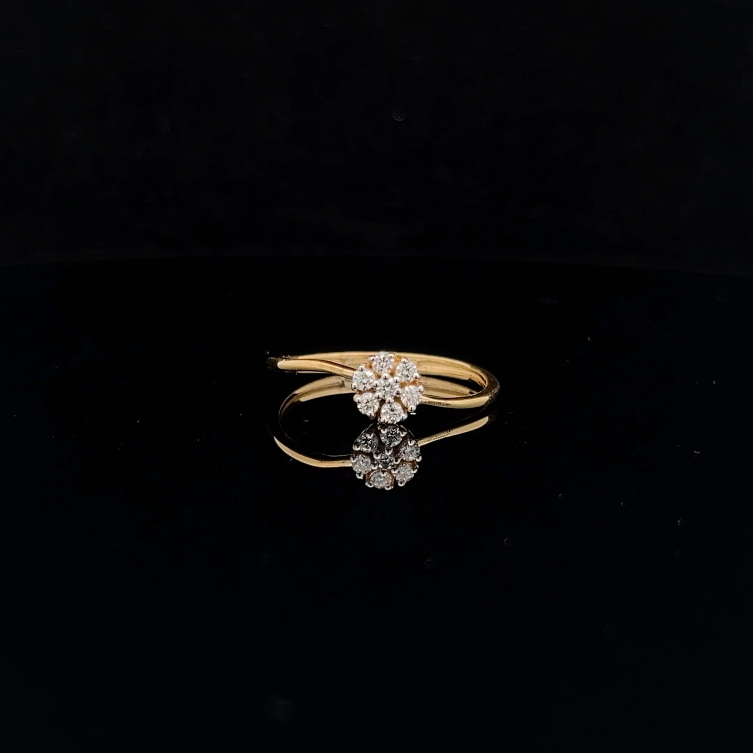 Ace Diamond Ladies Ring